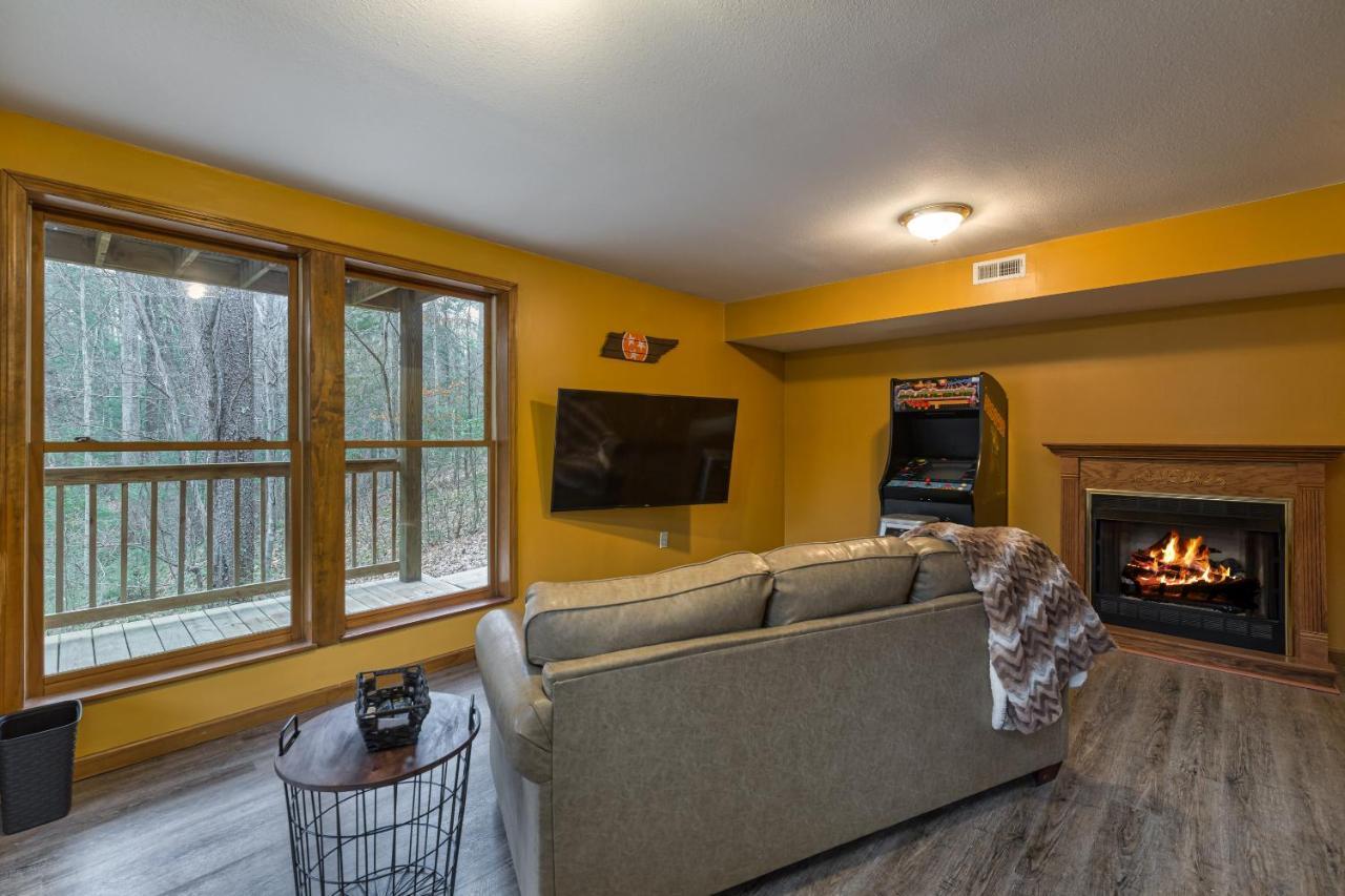 North Ridge Place Brand New Log Cabin With Hot Tub Great Location Sevierville Exterior foto